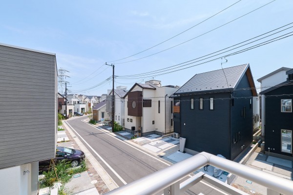八潮市古新田、新築一戸建ての画像です