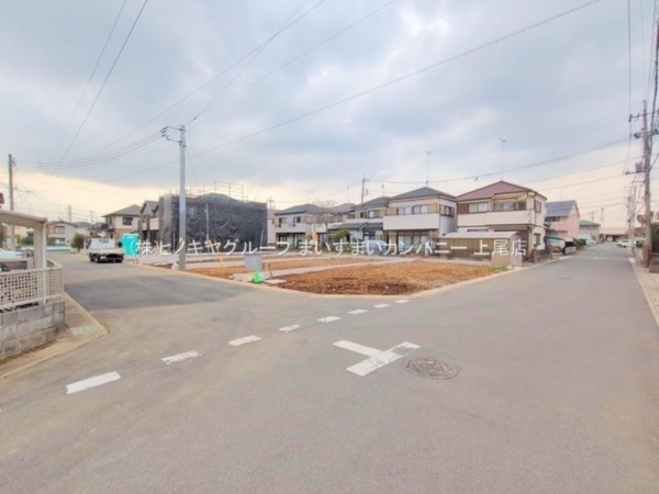 桶川市坂田東、新築一戸建ての画像です