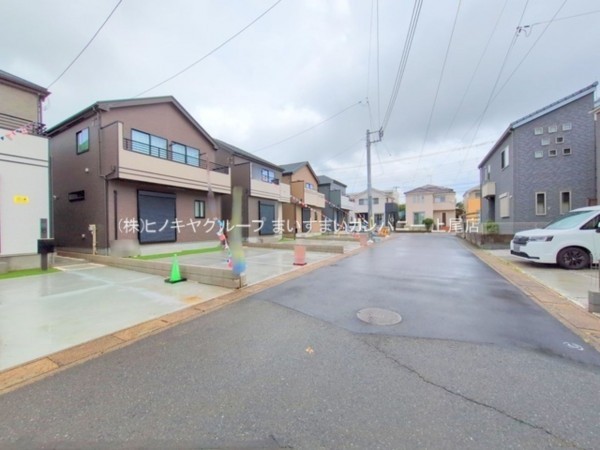 桶川市坂田東、新築一戸建ての画像です