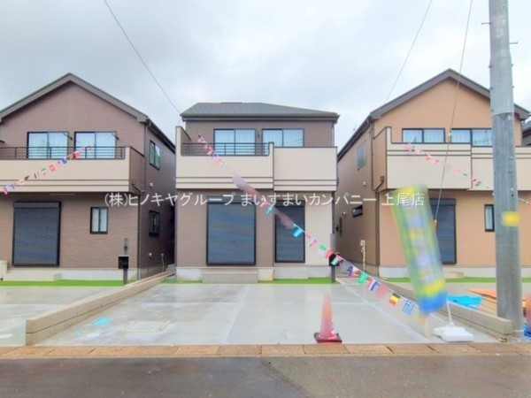 桶川市坂田東、新築一戸建ての画像です