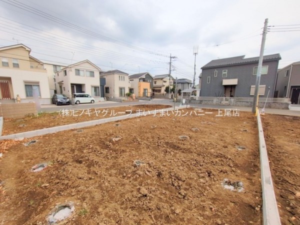 桶川市坂田東、新築一戸建ての画像です