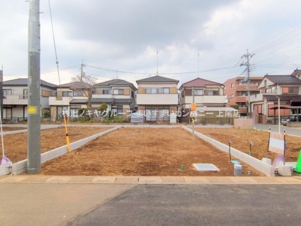桶川市坂田東、新築一戸建ての画像です