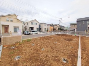 桶川市坂田東、新築一戸建ての画像です