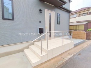 桶川市坂田東、新築一戸建ての画像です