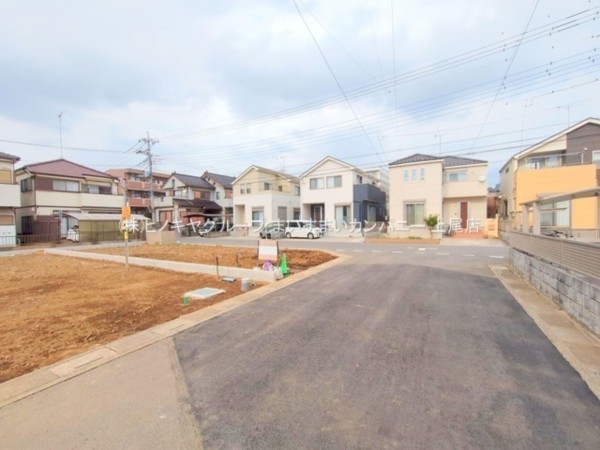 桶川市坂田東、新築一戸建ての画像です