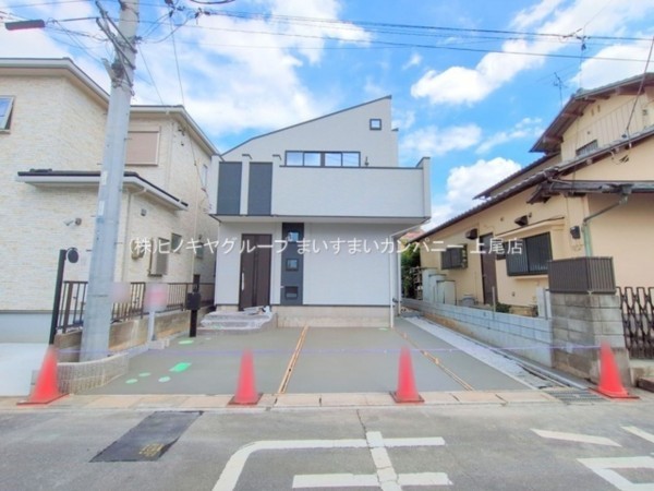 上尾市大字瓦葺、新築一戸建ての画像です
