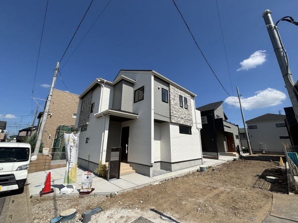 上尾市小泉、新築一戸建ての画像です