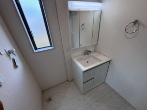 上尾市大字瓦葺、新築一戸建ての画像です