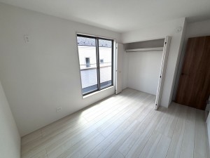 上尾市大字瓦葺、新築一戸建ての画像です