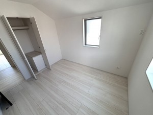 上尾市大字瓦葺、新築一戸建ての画像です