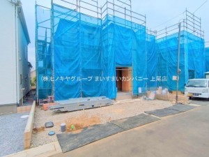 上尾市大字瓦葺、新築一戸建ての画像です