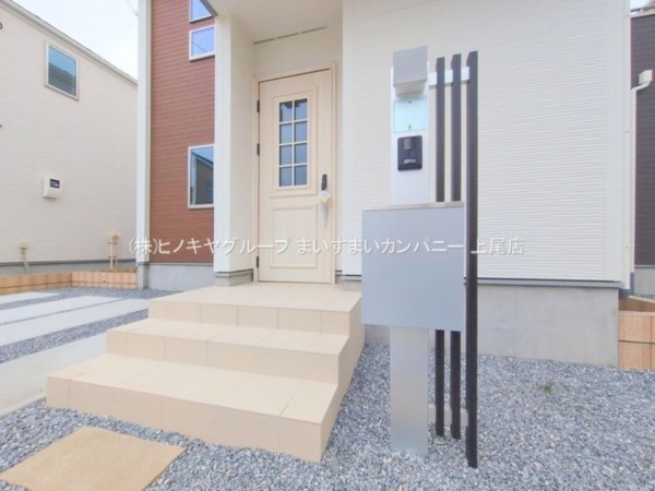 上尾市大字瓦葺、新築一戸建ての画像です
