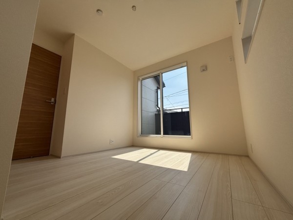 上尾市小泉、新築一戸建ての画像です