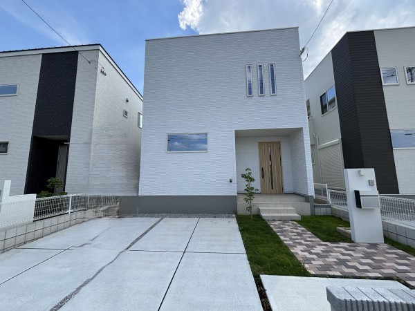 桶川市上日出谷南、新築一戸建ての画像です