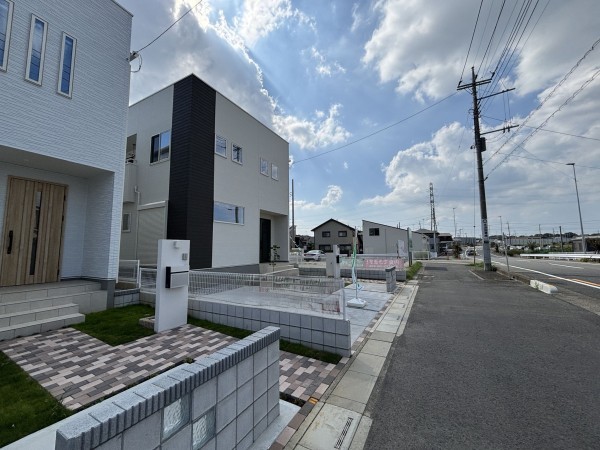桶川市上日出谷南、新築一戸建ての画像です