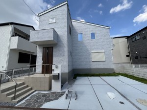 桶川市上日出谷南、新築一戸建ての画像です
