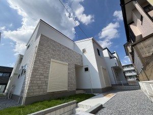 桶川市上日出谷南、新築一戸建ての画像です