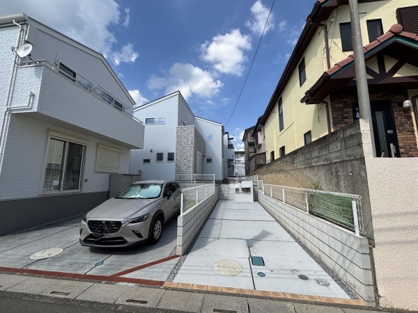 桶川市上日出谷南、新築一戸建ての画像です