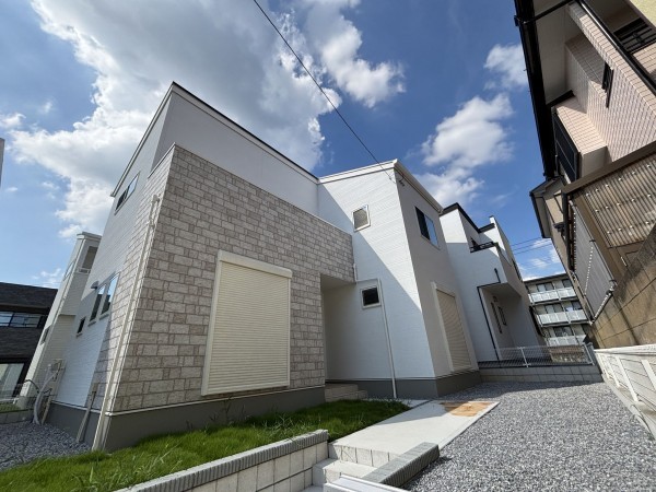 桶川市上日出谷南、新築一戸建ての画像です