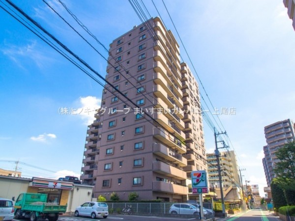 上尾市上町、マンションの画像です