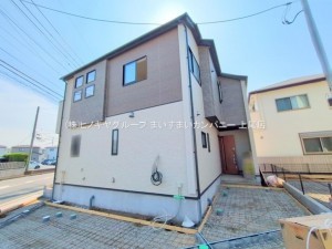上尾市大字瓦葺、新築一戸建ての画像です