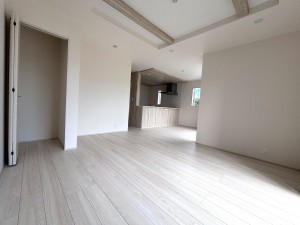 上尾市大字瓦葺、新築一戸建ての画像です