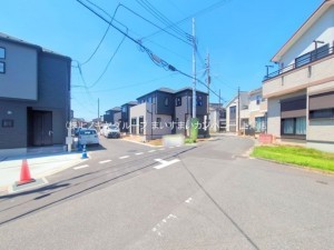 桶川市大字上日出谷、新築一戸建ての画像です