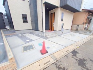 桶川市大字上日出谷、新築一戸建ての画像です