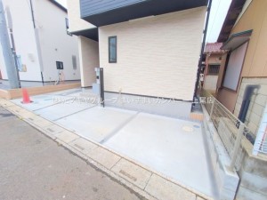 桶川市大字上日出谷、新築一戸建ての画像です