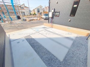 桶川市大字上日出谷、新築一戸建ての画像です