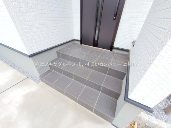 桶川市上日出谷南、新築一戸建ての画像です