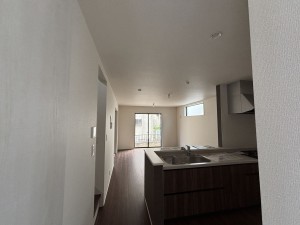 上尾市向山、新築一戸建ての居間画像です