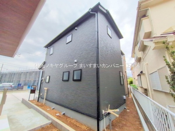 上尾市向山、新築一戸建ての画像です