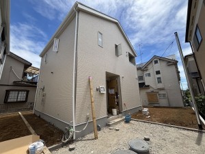 上尾市大字地頭方、新築一戸建ての画像です