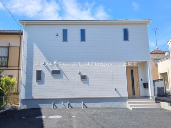 上尾市大字地頭方、新築一戸建ての画像です