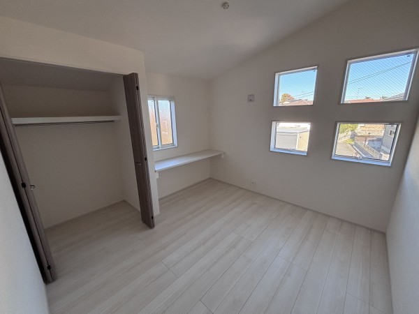 上尾市大字久保、新築一戸建ての画像です