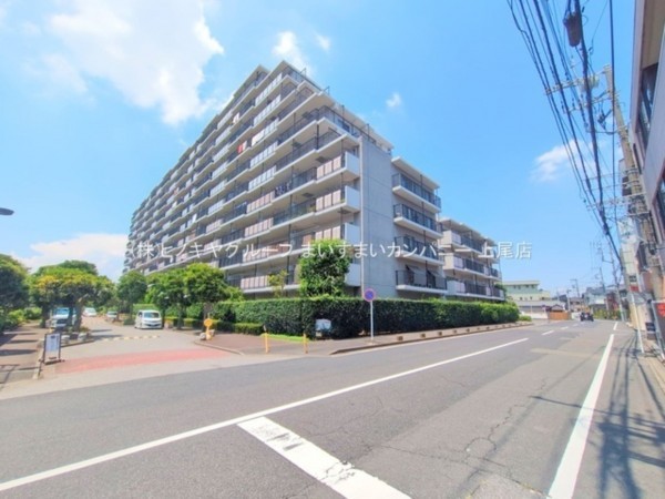 上尾市柏座、マンションの画像です