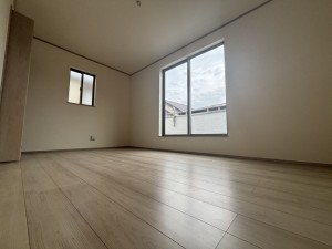 桶川市神明、新築一戸建ての画像です