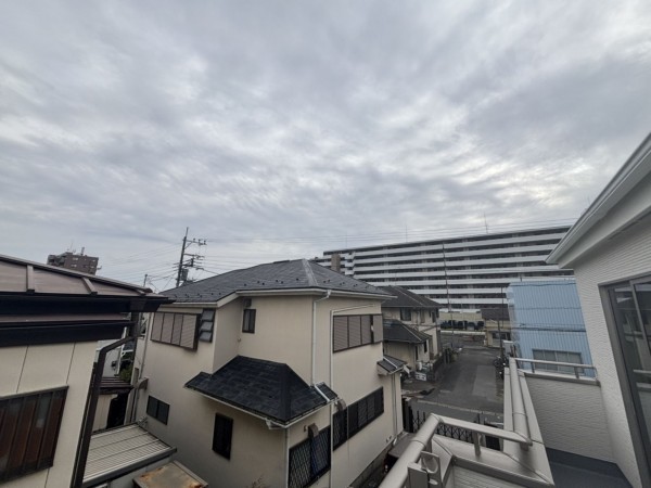 桶川市神明、新築一戸建ての画像です
