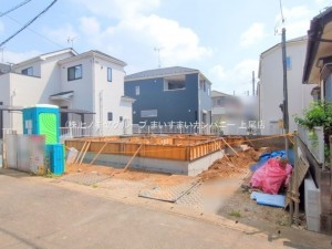 桶川市大字上日出谷、新築一戸建ての画像です
