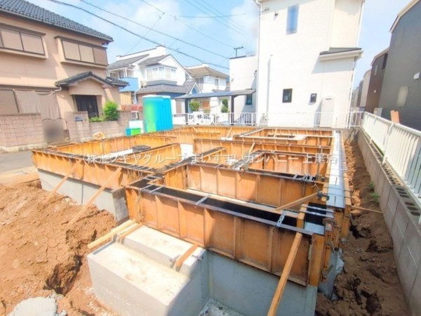 桶川市大字上日出谷、新築一戸建ての画像です