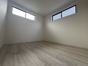 桶川市末広、新築一戸建ての画像です