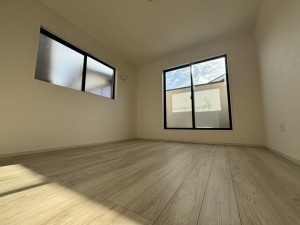 桶川市末広、新築一戸建ての画像です