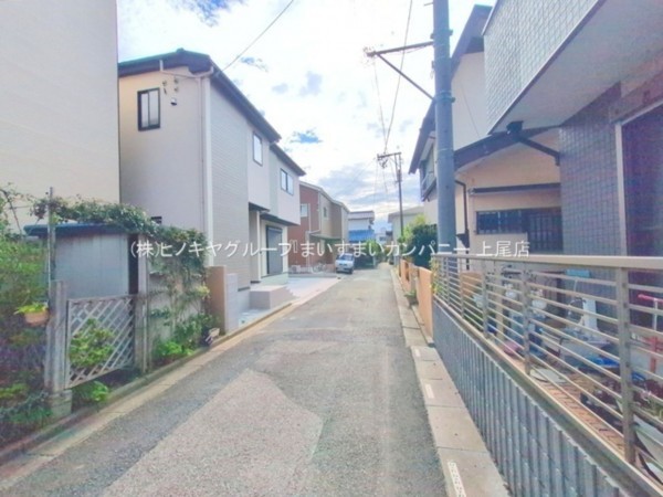 桶川市末広、新築一戸建ての画像です