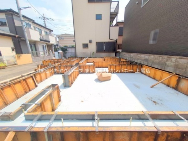 桶川市末広、新築一戸建ての画像です