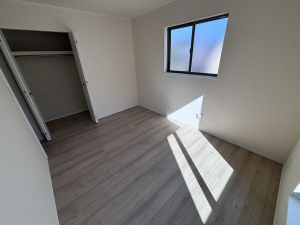 桶川市大字上日出谷、新築一戸建ての画像です