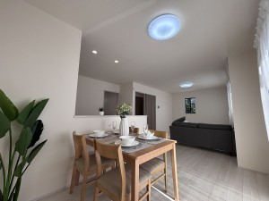 上尾市大字原市、新築一戸建ての画像です