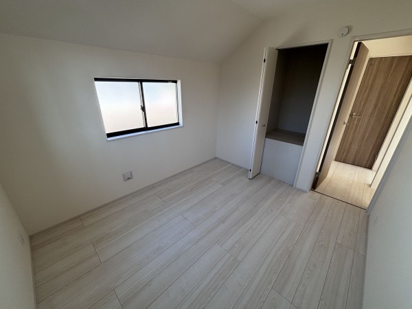 上尾市大字原市、新築一戸建ての画像です