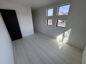 桶川市上日出谷南、新築一戸建ての画像です