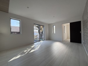 桶川市上日出谷南、新築一戸建ての画像です